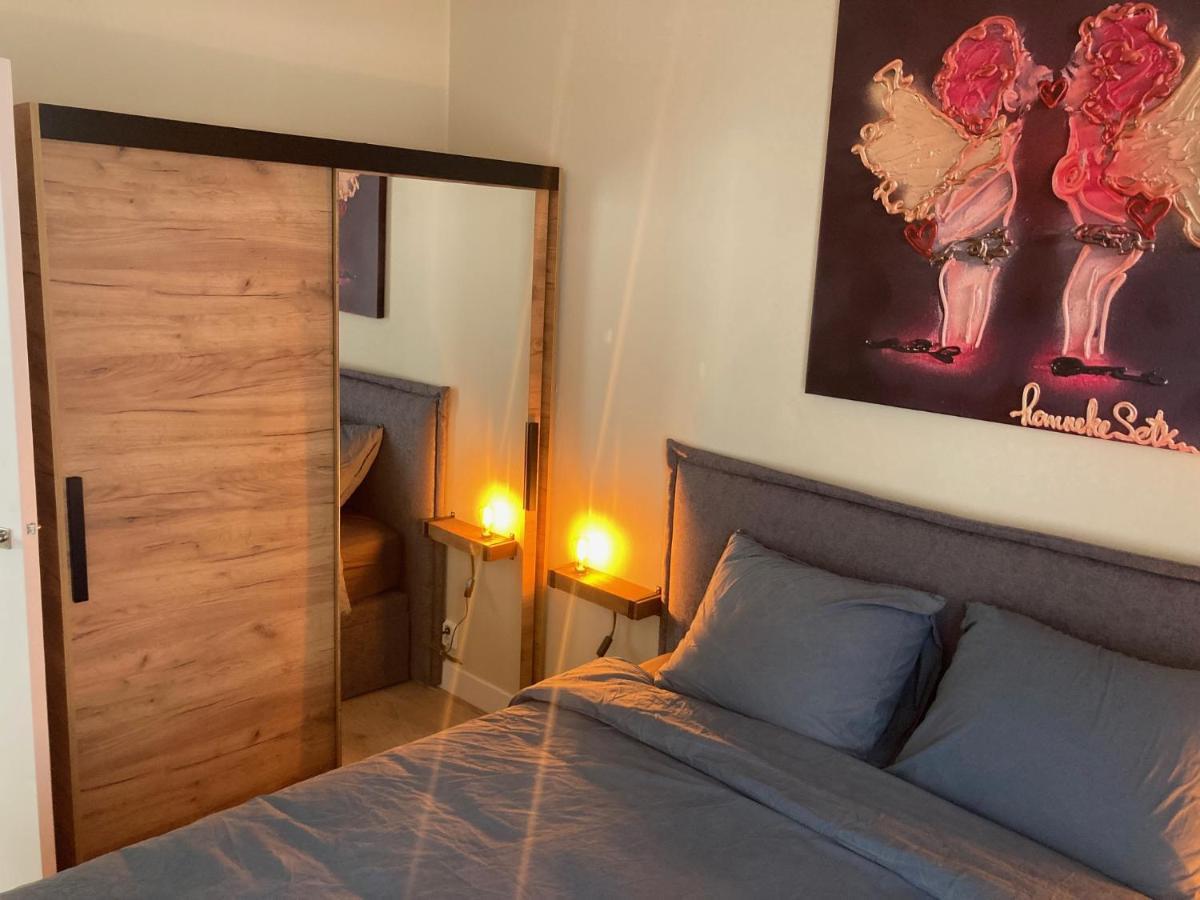 Very Nice Ground Floor Apartment In A Great Location อัมสเตอร์ดัม ภายนอก รูปภาพ